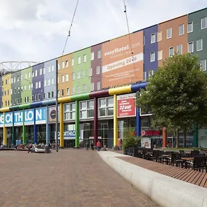Hotel Easyhotel Arena Boulevard Amsterdam